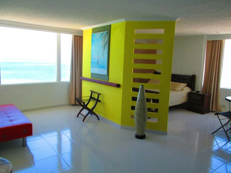 Calypso Beach Hotel