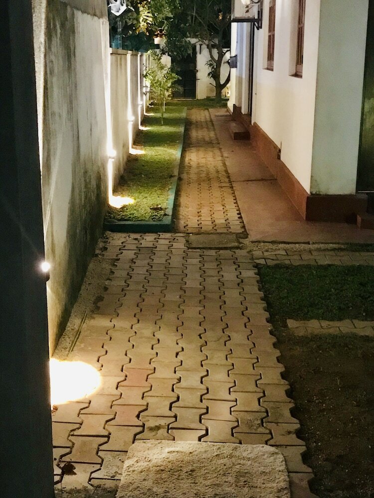 Hotel Ama Villa Negombo