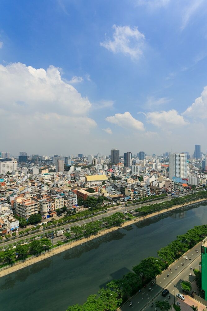 Saigon Apartment The Gold View