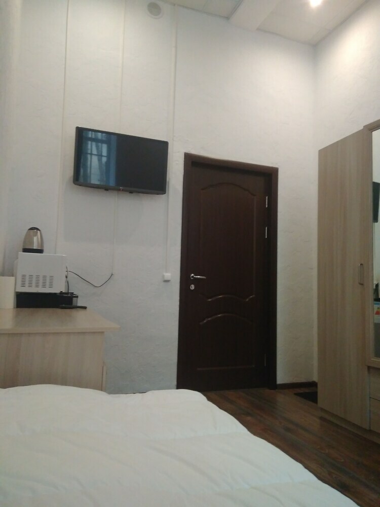 Mini-hotel U Politehnicheskoi