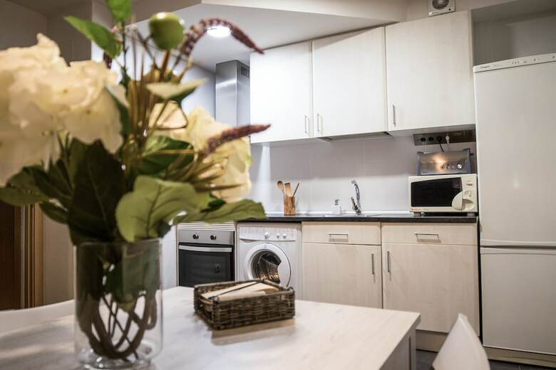 Apartamentos Tudela Balc�n de B�rdenas