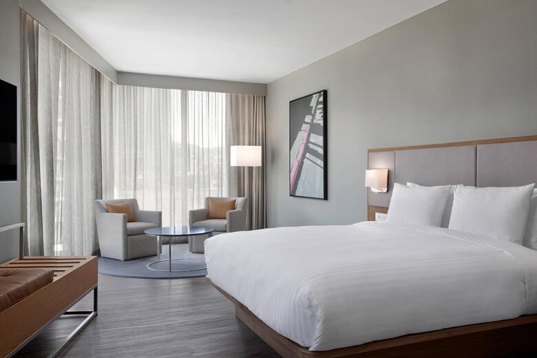 AC Hotel By Marriott Cape Town Waterfront