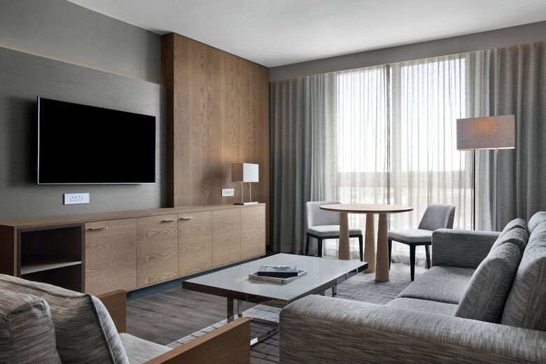 AC Hotel By Marriott Cape Town Waterfront