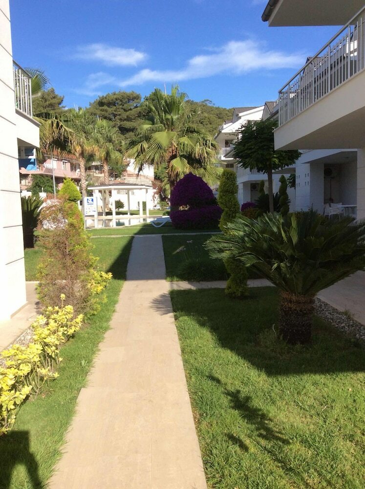 Apartamento Attolos Residence