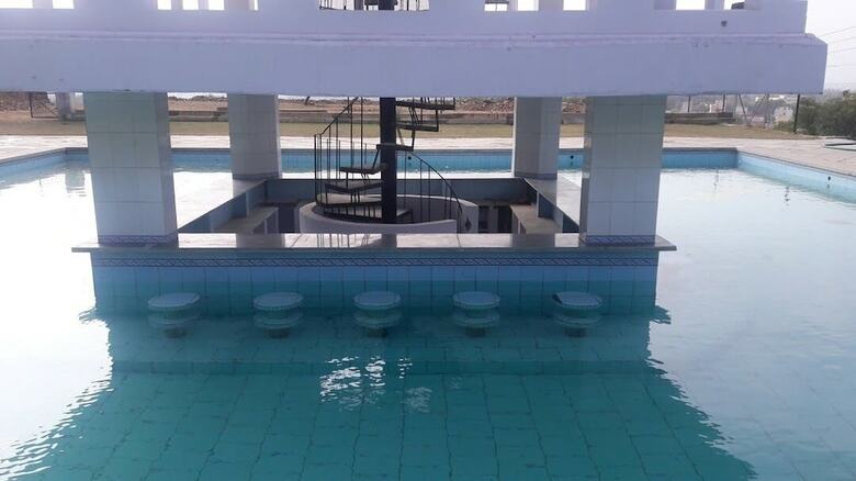 Hotel Bassi Fort