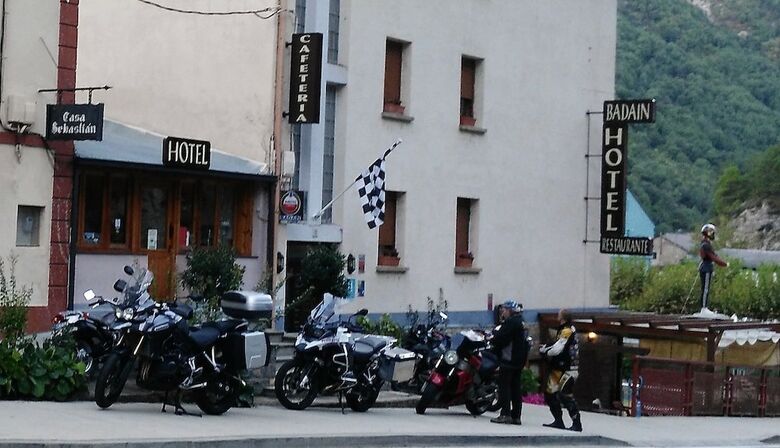 Hotel Badain