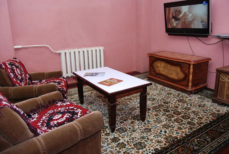 Hotel Vodokanal Place Khorezm National House