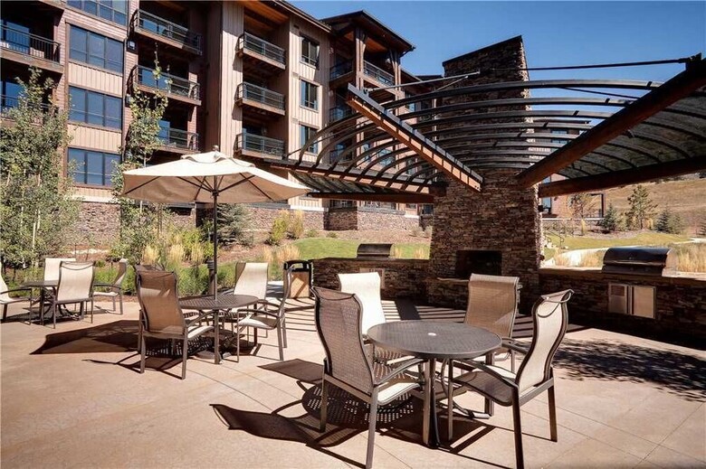Trailhead Lodge 4106