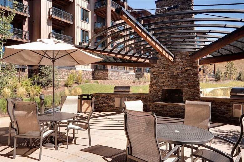 Trailhead Lodge 4106