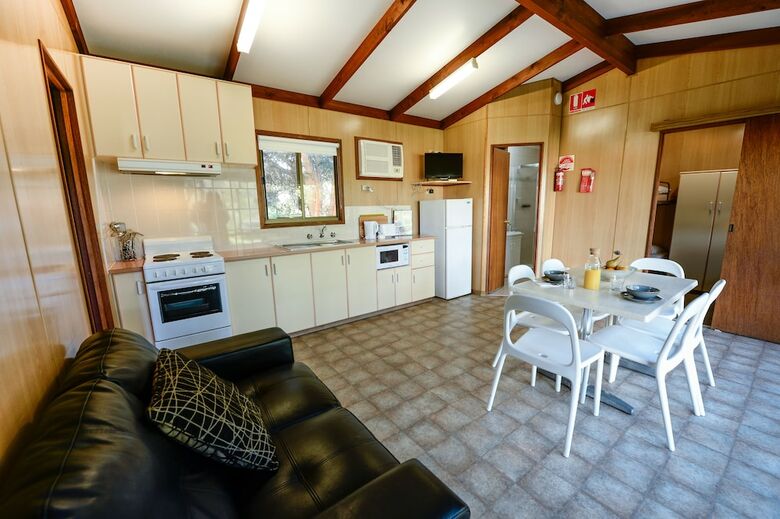 Cabana Port Elliot Holiday Park