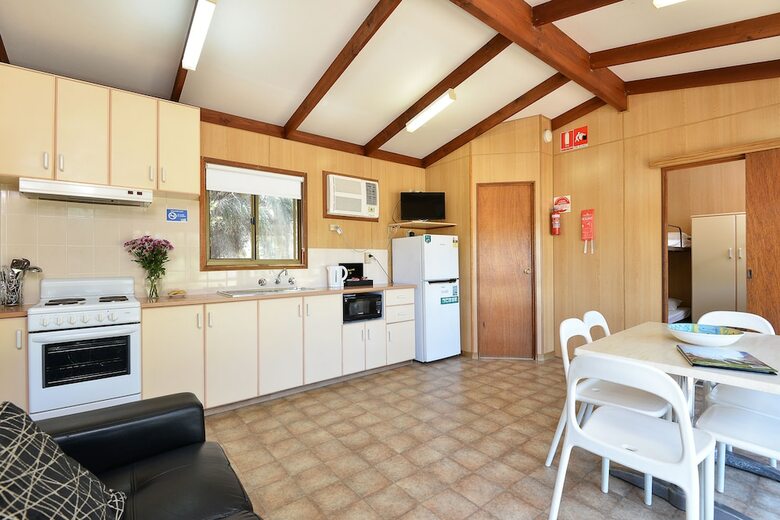Cabana Port Elliot Holiday Park