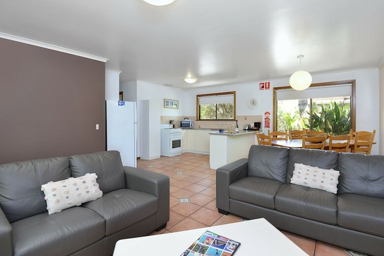 Cabana Port Elliot Holiday Park