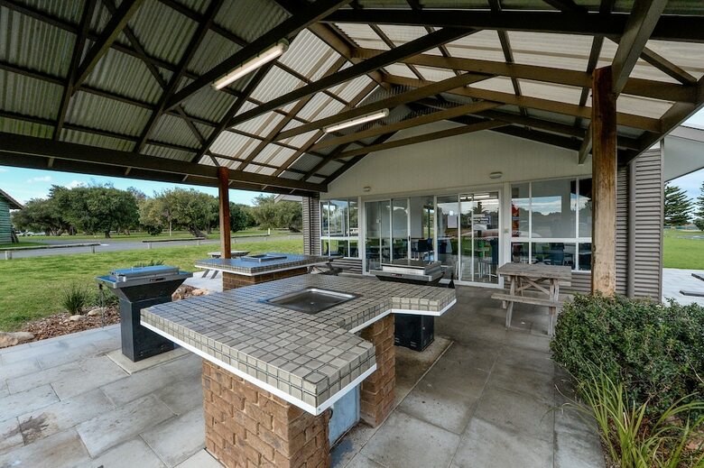 Cabana Port Elliot Holiday Park