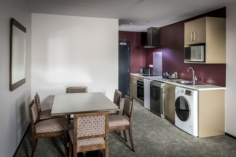 Hotel Leroy Suites Albany