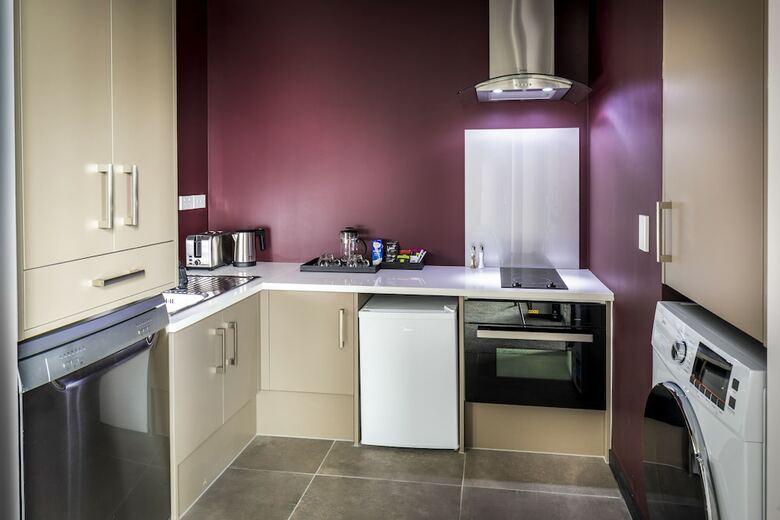 Hotel Leroy Suites Albany
