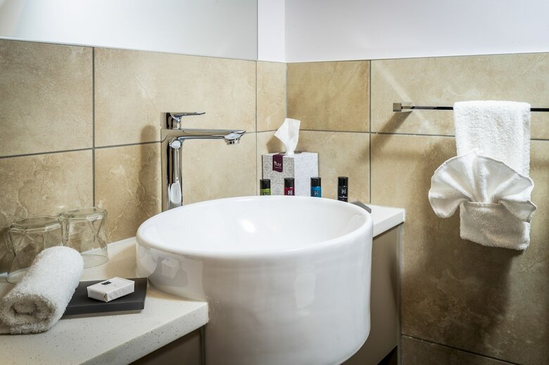 Hotel Leroy Suites Albany
