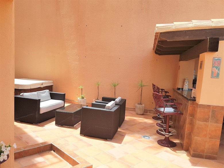 Apartamentos Stunning 4 Bed Duplex With Sea Views