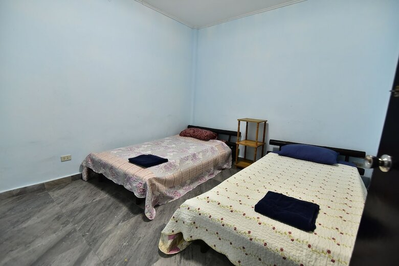 Hostal Sitpholek Muay Thai Camp - Hostel