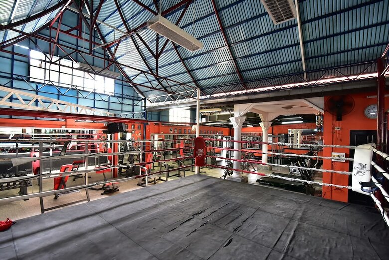 Hostal Sitpholek Muay Thai Camp - Hostel