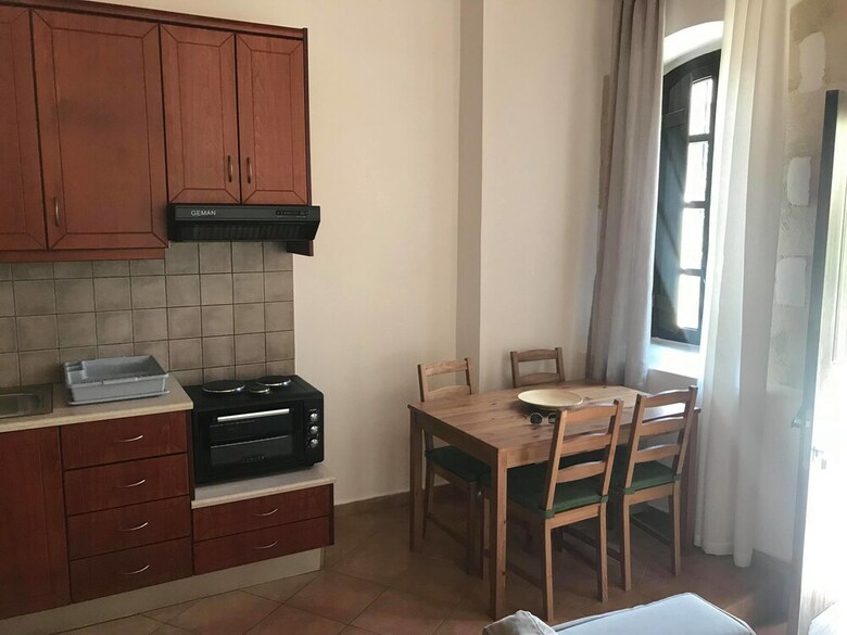 Apartamentos Lithinon Suites & Studios Blue