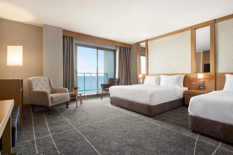 Hotel Ramada Resort By Wyndham Unye