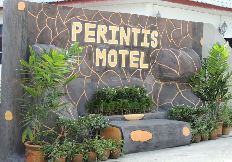 Hostal Perintis Motel Kuah - Hostel