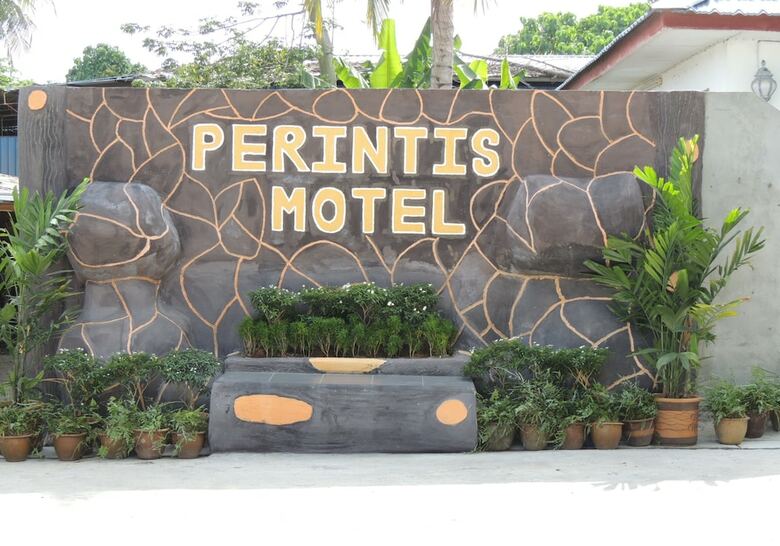 Hostal Perintis Motel Kuah - Hostel