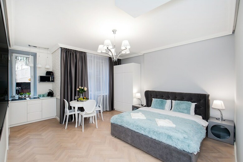 Noble Apartments