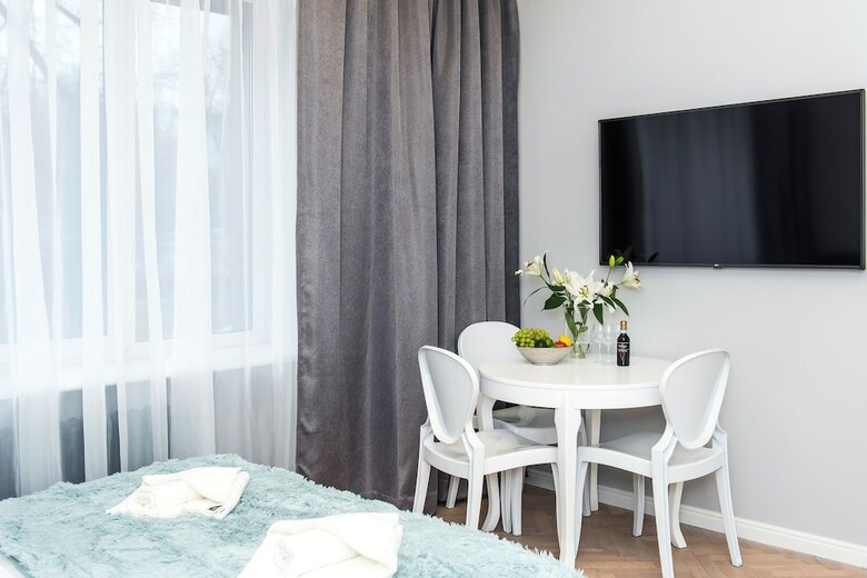 Noble Apartments