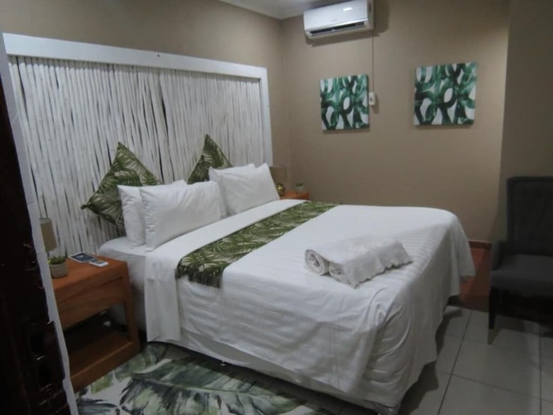 Bed & Breakfast Nkanhe Lodge