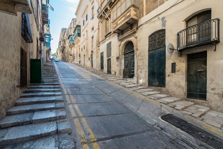 Hotel Valletta Kampnar City Living