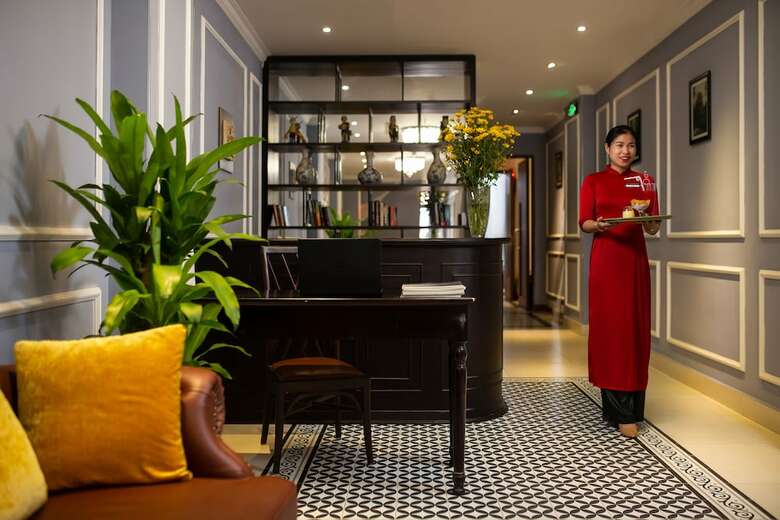 Shining Boutique Hotel And Spa