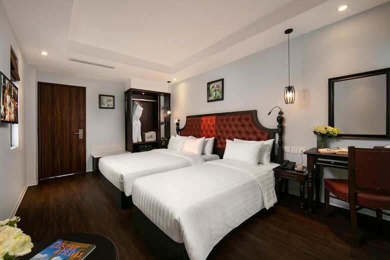 Shining Boutique Hotel And Spa