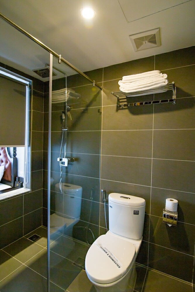 Shining Boutique Hotel And Spa