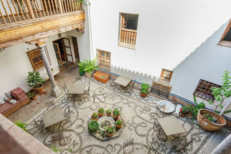 Apartamentos Palacio Conde de Cabra