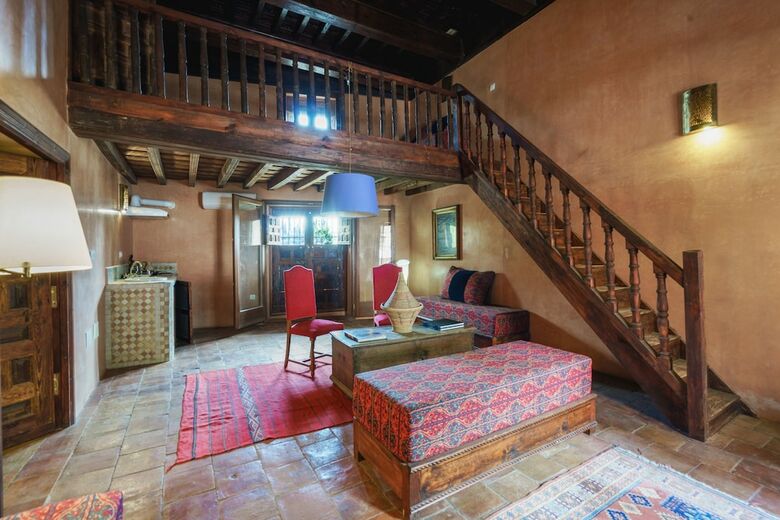 Apartamentos Palacio Conde de Cabra