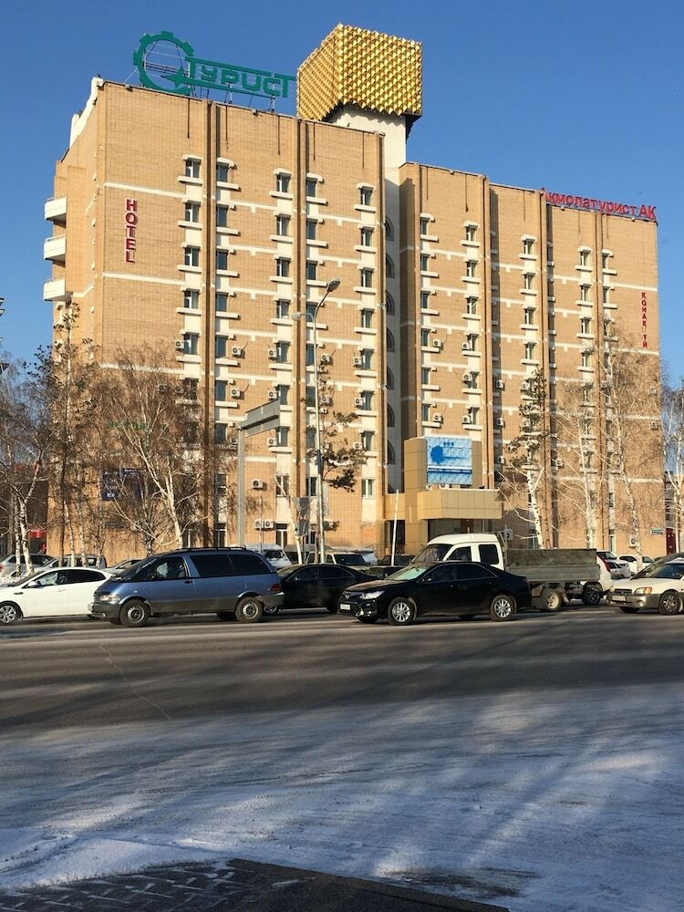 Hotel Tourist