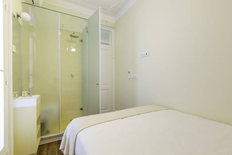 Hotel 1898 Home & Suites