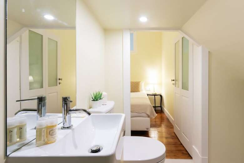 Hotel 1898 Home & Suites