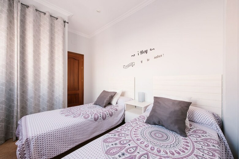 Apartamentos Gelvesturist