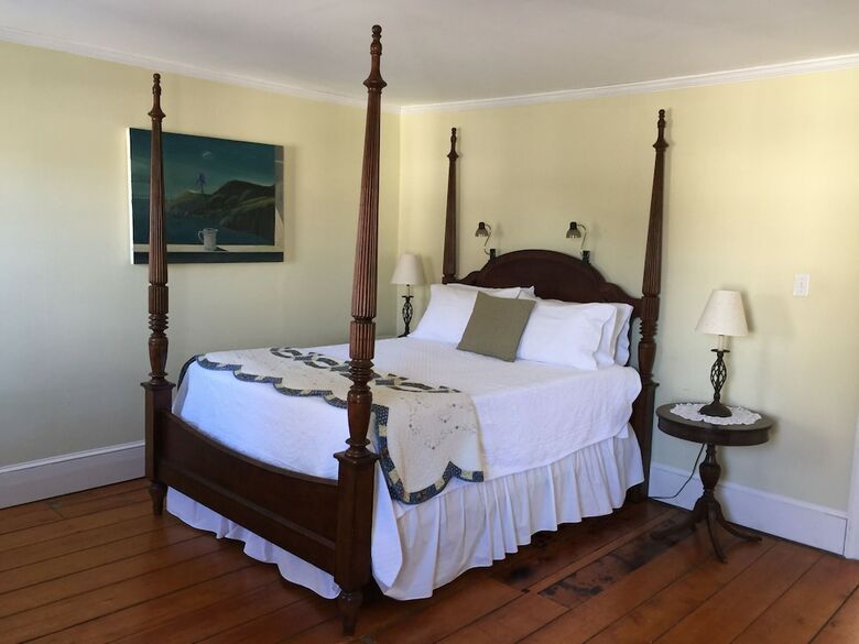 Hotel Eddington House Inn
