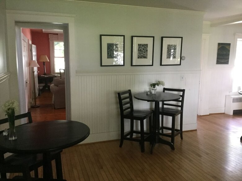 Hotel Eddington House Inn