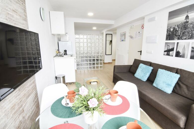Apartamentos Letmalaga Nuno Gomez