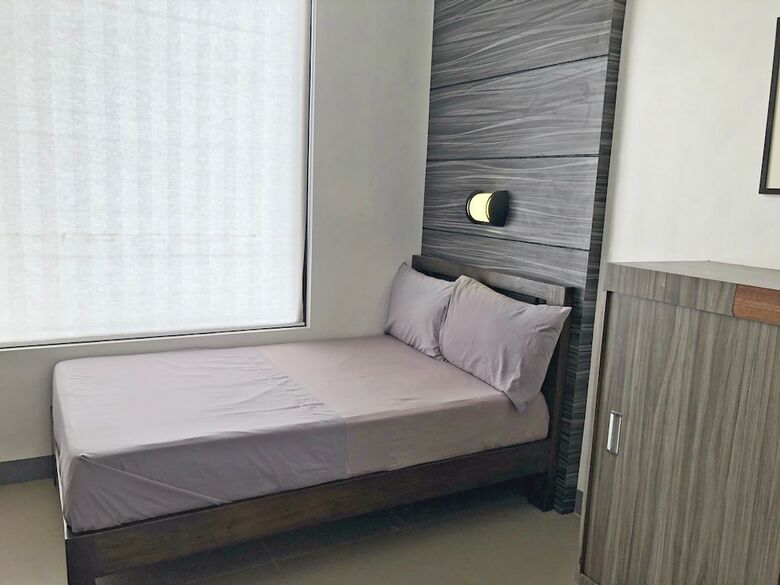 Hotel Anton's Loft Designer Resort Pansol