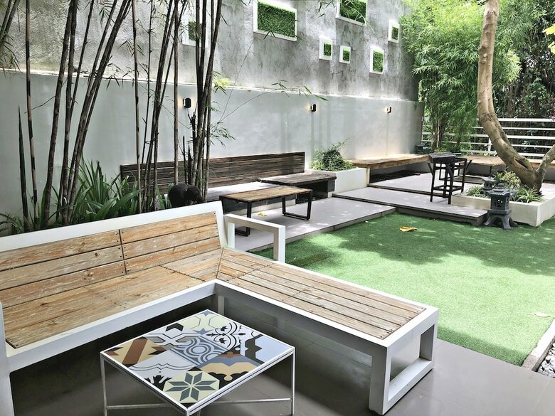 Hotel Anton's Loft Designer Resort Pansol