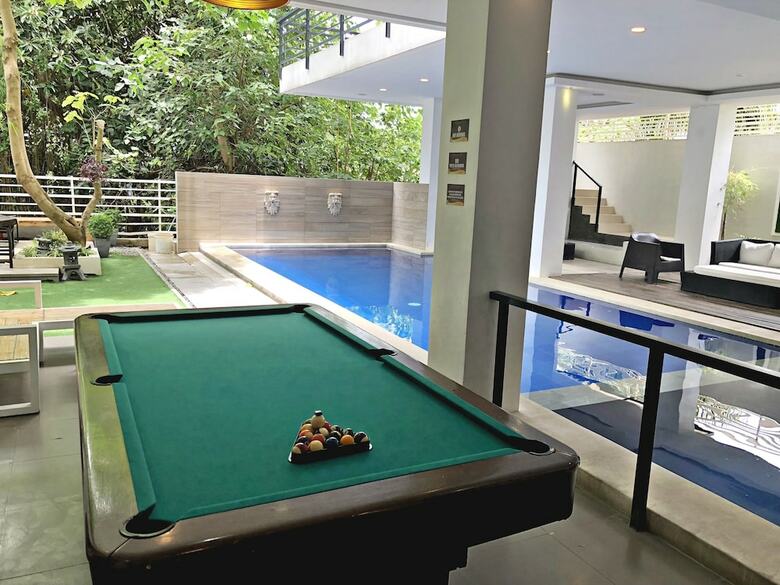 Hotel Anton's Loft Designer Resort Pansol