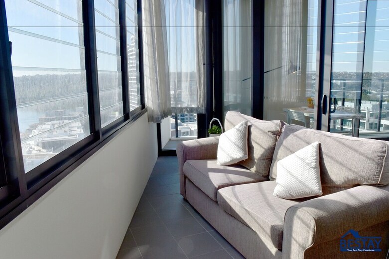 Apartamentos Designer Waterfront Home  Sh1206