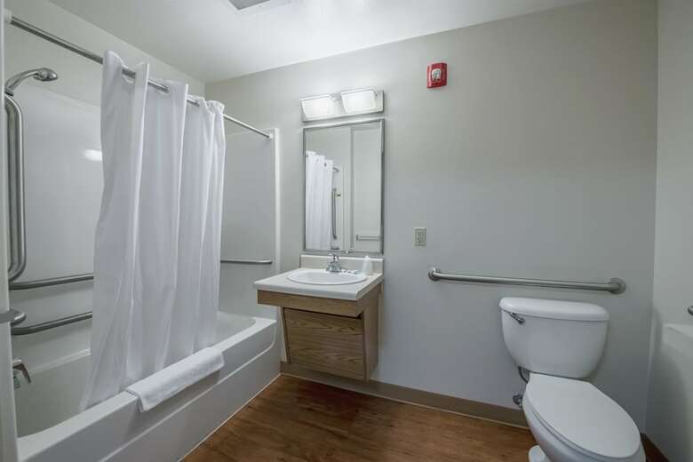 Hotel Hometowne Studios Columbus