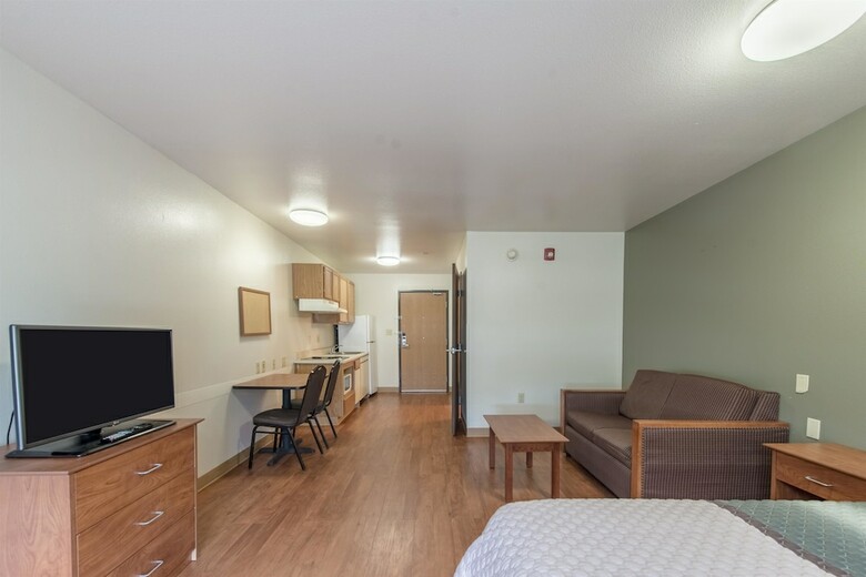Hotel Hometowne Studios Columbus