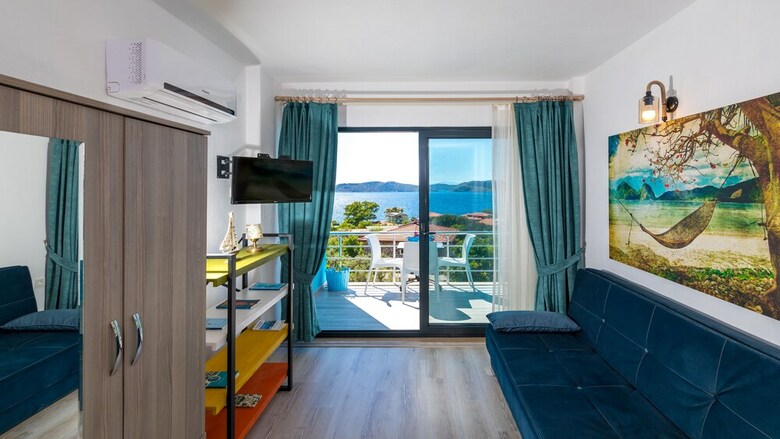Hotel Derin Mavi Suit Butik Otel